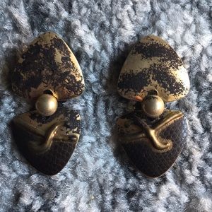Vintage gold earrings